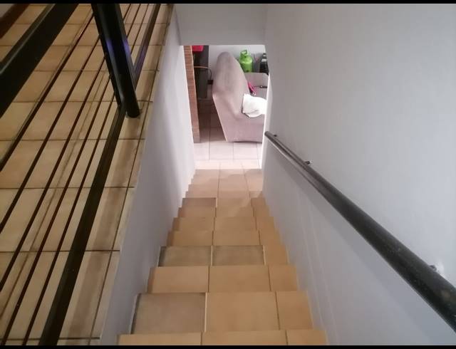 3 BEDROOM DUPLEX FOR SALE IN ANNADALE